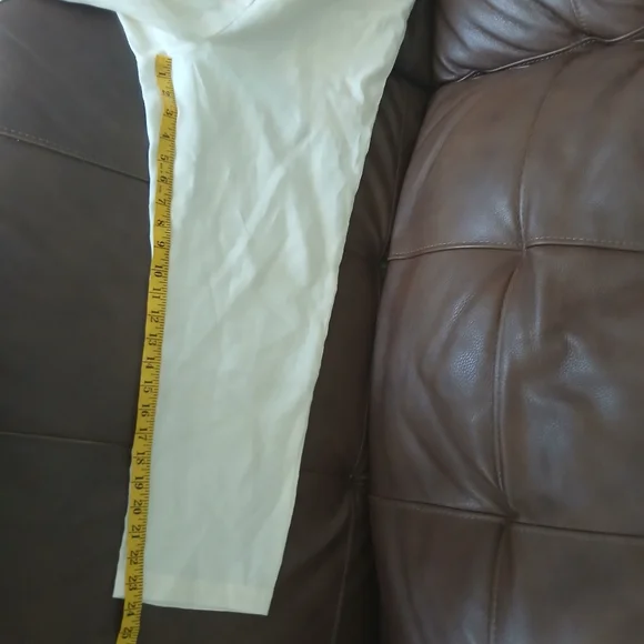 NWOT OFFON V-neck Linen JUMPSUIT - Picture 12 of 13